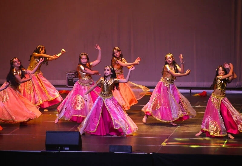 13Danza Uncoli