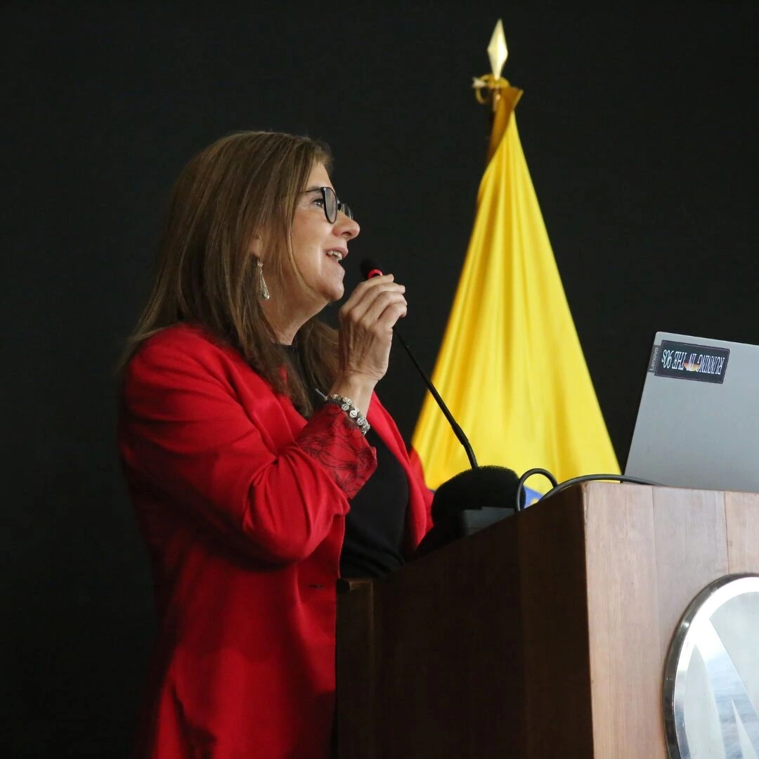 1IzadaAbril